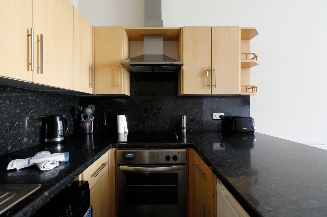 Great 2 Bedroom Apt By The Beach And Town 布赖顿 外观 照片