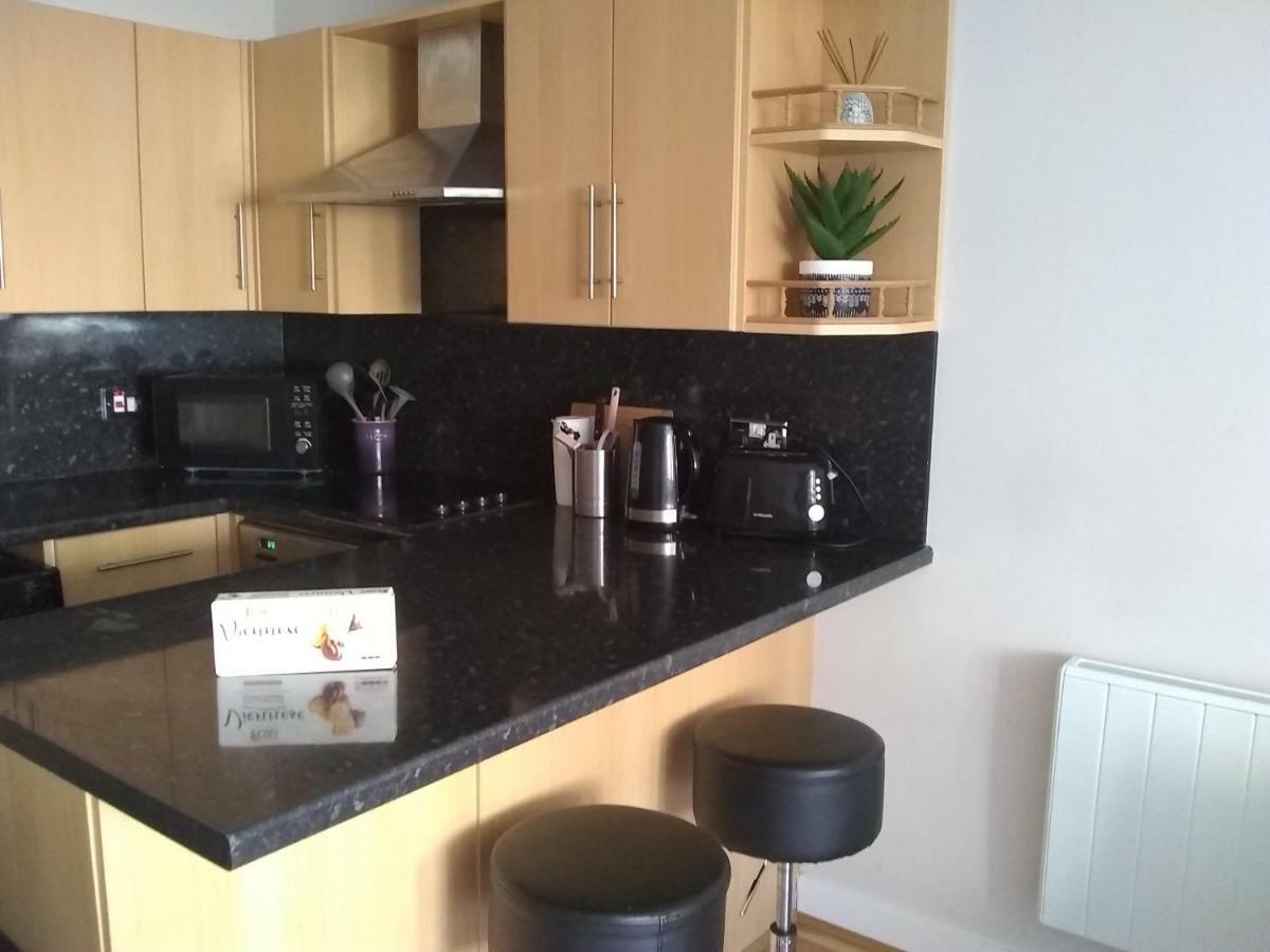 Great 2 Bedroom Apt By The Beach And Town 布赖顿 外观 照片